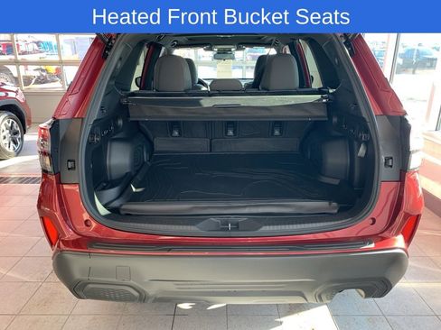 Used 2025 Subaru Forester Premium image 18