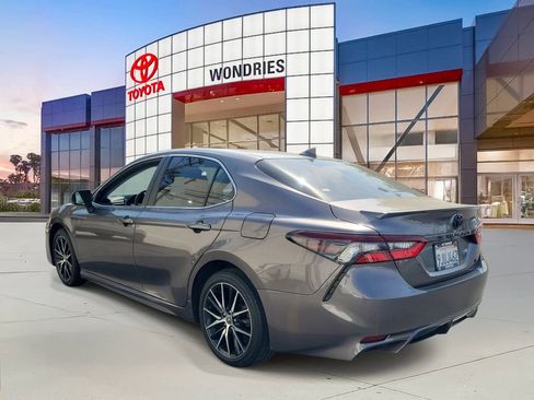 Used 2024 Toyota Camry SE w/ Blackout Package (TMS) image 5