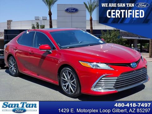 Used 2023 Toyota Camry XLE w/ Navigation Package image 1