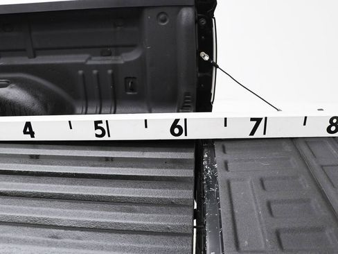 Used 2016 Chevrolet Colorado LT w/ Midnight Edition image 10