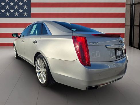Used 2017 Cadillac XTS Luxury image 5