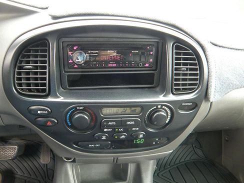 Used 2003 Toyota Sequoia SR5 image 9