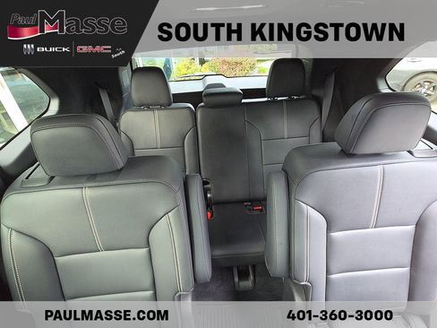 Used 2025 GMC Acadia Elevation w/ Elevation Premium Package AWD/4WD image 24