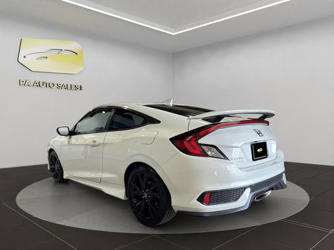 Used 2017 Honda Civic Si image 5