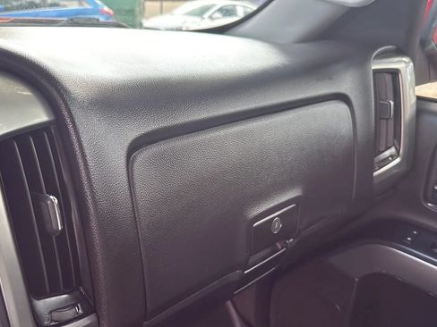 Used 2018 Chevrolet Silverado 1500 LT w/ All Star Edition AWD/4WD image 38