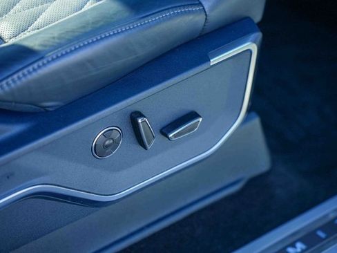 Used 2021 Ford F150 Limited image 18