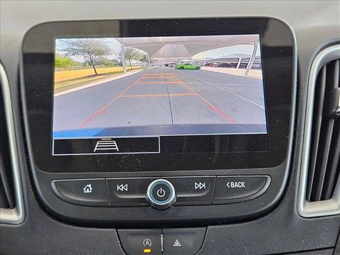 Used 2024 Chevrolet Malibu LT FWD image 12