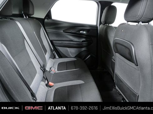 Used 2025 Chevrolet TrailBlazer LT AWD/4WD image 19