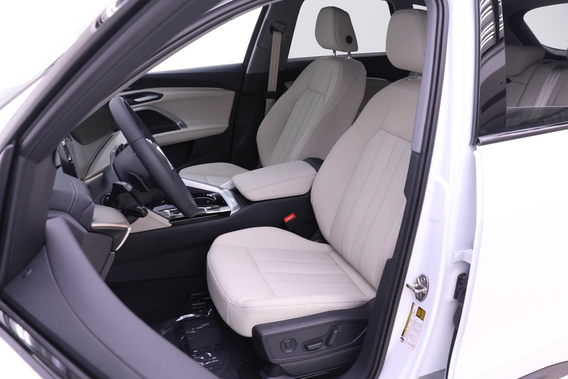 New 2026 Audi Q5 2.0T AWD/4WD image 7