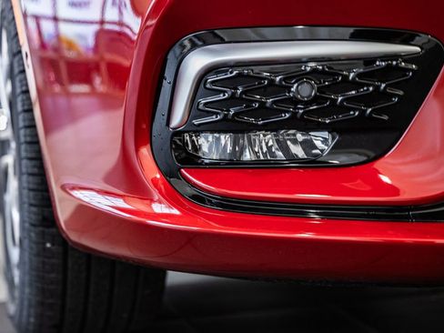 New 2026 Chrysler Pacifica Pinnacle image 14