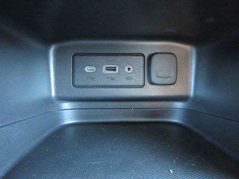 Certified 2020 Chevrolet Equinox LS w/ LS Convenience Package image 30