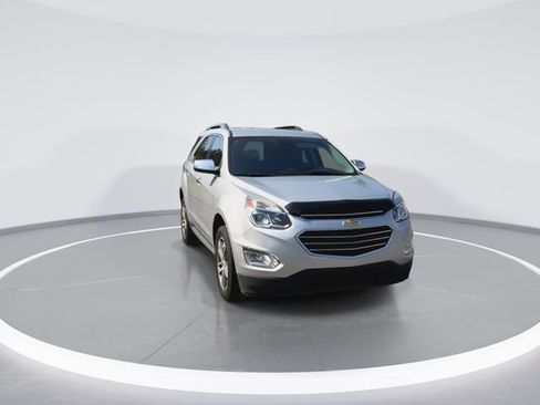 Used 2016 Chevrolet Equinox LTZ w/ Enhanced Convenience Package FWD image 3