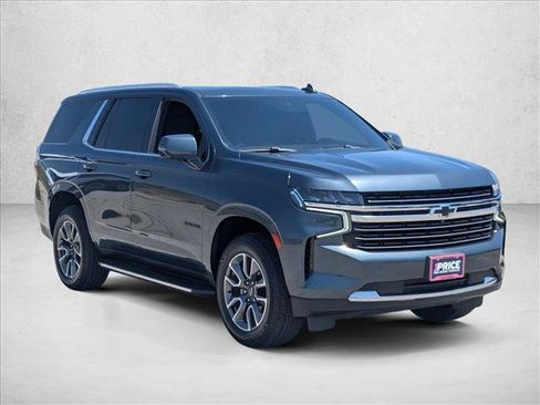 Used 2021 Chevrolet Tahoe LT w/ LT Signature Package RWD image 3