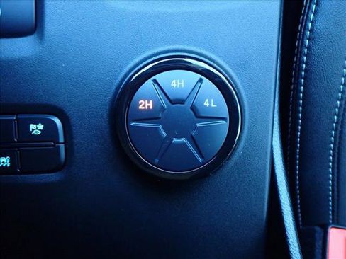 Used 2024 Ford Ranger Lariat w/ Trailer Tow Package image 21