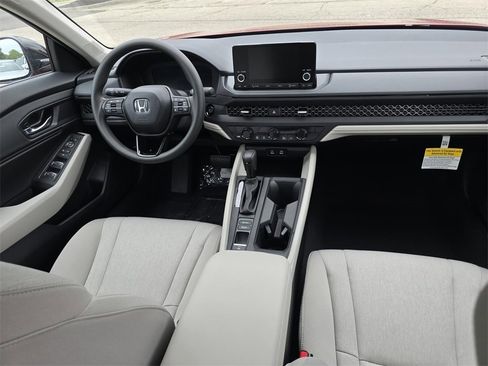 New 2025 Honda Accord SE image 22