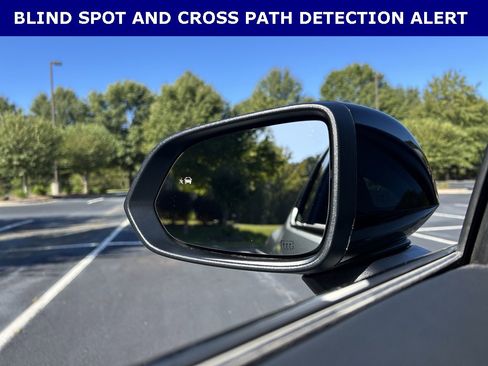 New 2025 Chevrolet Equinox EV RS image 7