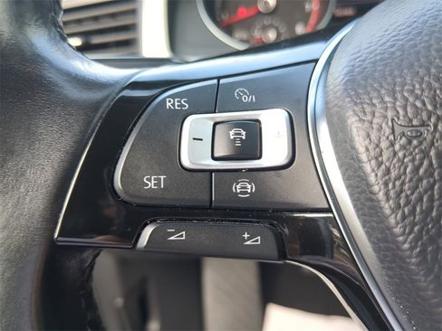 Used 2019 Volkswagen Atlas SE w/ Towing Package image 29