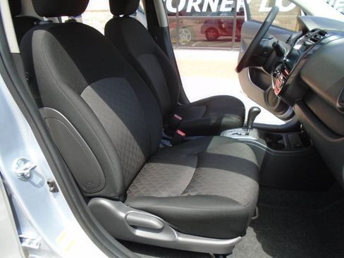 Used 2024 Mitsubishi Mirage ES FWD image 12
