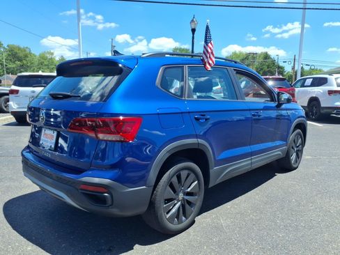 Certified 2023 Volkswagen Taos S FWD image 2
