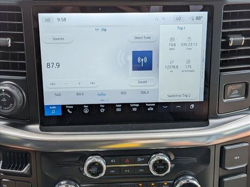 Used 2025 Ford F150 Lariat w/ Equipment Group 502A High AWD/4WD image 14