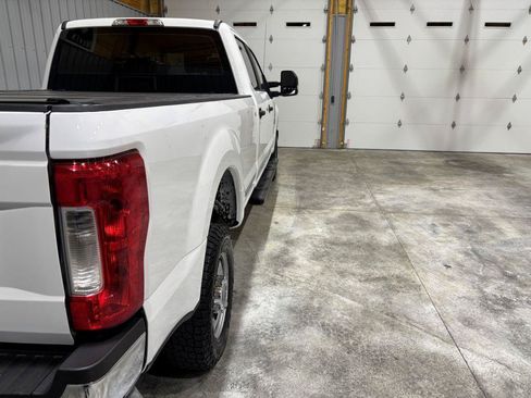 Used 2019 Ford F250 XL w/ Power Equipment Group AWD/4WD image 10