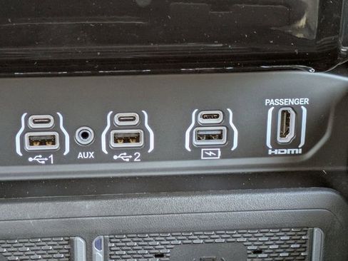 New 2026 RAM 3500 Limited AWD/4WD image 26