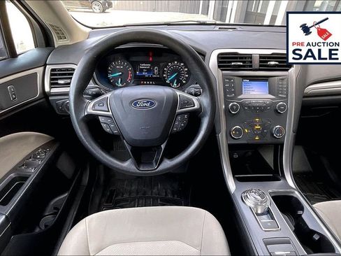 Used 2020 Ford Fusion S image 5