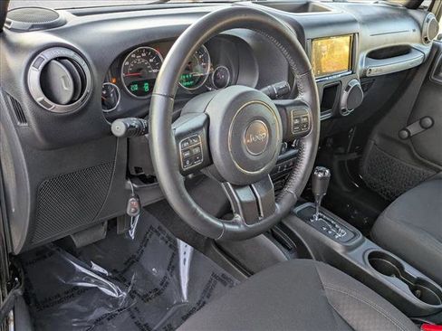 Used 2016 Jeep Wrangler Unlimited Sport w/ Connectivity Group image 10