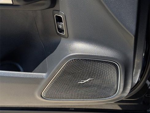 Certified 2025 Mercedes-Benz GLB 35 AMG 4MATIC image 28