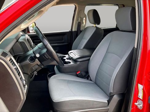 Used 2022 RAM 1500 Tradesman w/ Tradesman SXT Package RWD image 8