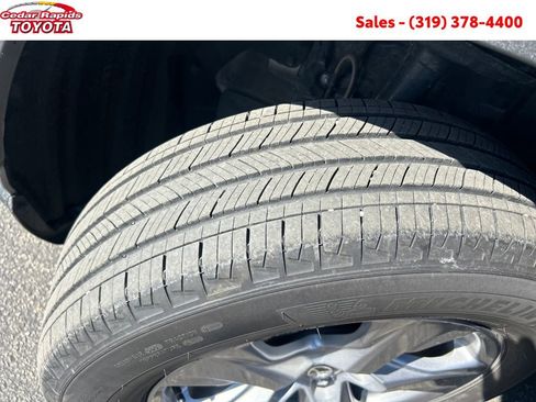 Certified 2025 Toyota RAV4 LE image 24