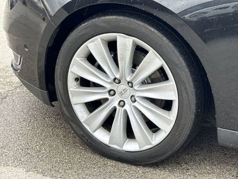 Used 2015 Lincoln MKS AWD w/ Equipment Group 201A image 9