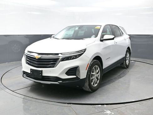 Used 2024 Chevrolet Equinox LT image 10