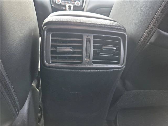 Used 2018 Nissan Rogue Sport SL w/ SL Premium Package FWD image 15