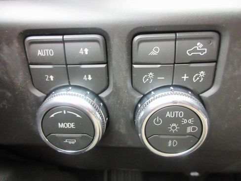 New 2026 GMC Sierra 1500 AT4X AWD/4WD image 19