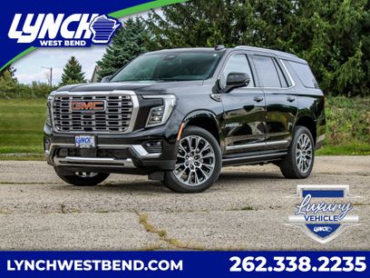 Used 2026 GMC Yukon Denali w/ Sun & Power Step Package