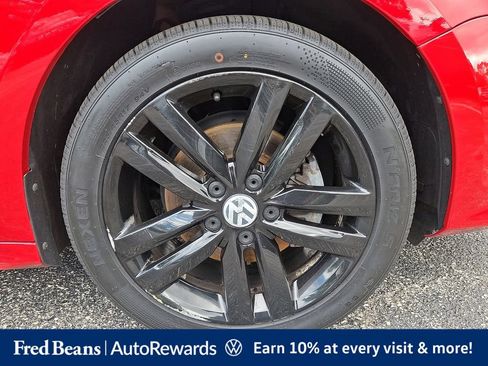 Used 2018 Volkswagen Jetta Sport FWD image 11