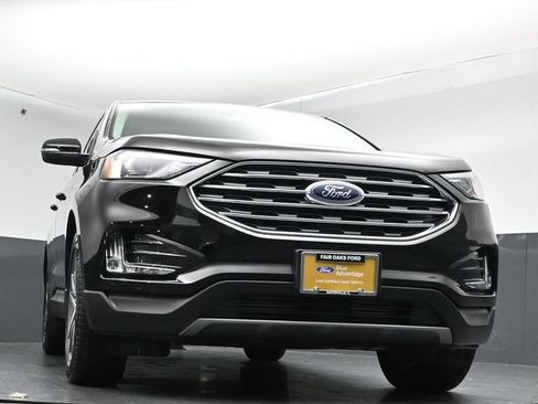 Certified 2024 Ford Edge Titanium AWD/4WD image 36