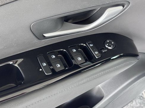 Used 2022 Hyundai Santa Cruz Limited AWD/4WD image 19