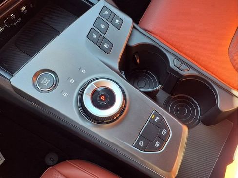New 2026 Kia Sportage SX Prestige AWD/4WD image 6