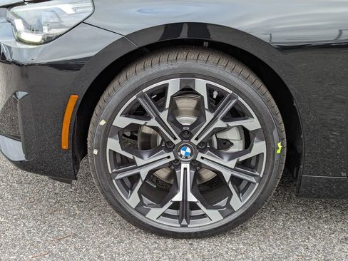 New 2026 BMW 230i xDrive Coupe w/ Convenience Package image 7