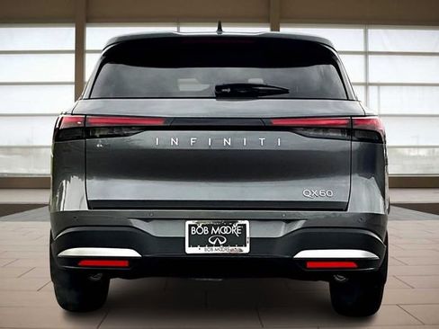 New 2026 INFINITI QX60 Luxe image 4
