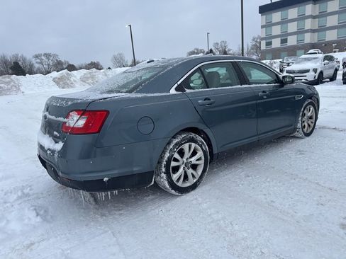 Used 2010 Ford Taurus SEL image 14