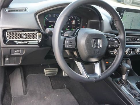 Used 2025 Honda Civic Sport Touring image 7