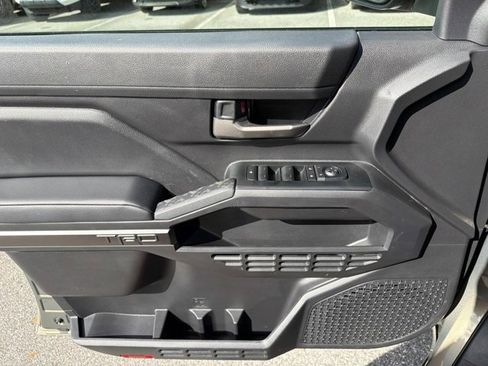 Certified 2025 Toyota Tacoma TRD Sport image 7