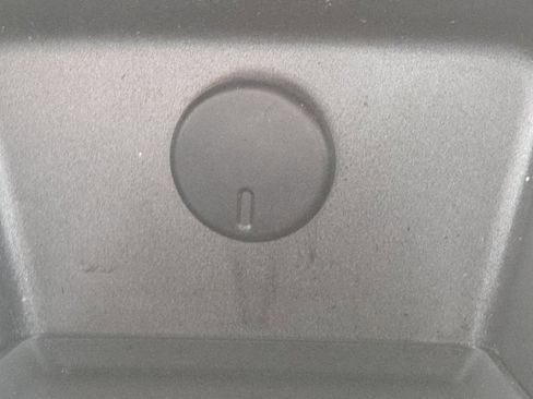 Used 2015 Chevrolet Equinox LT w/ Driver Convenience Package image 28