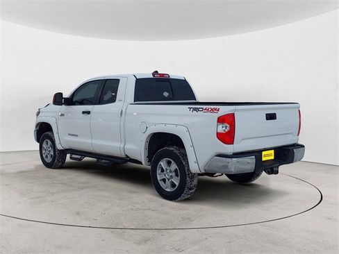 Used 2020 Toyota Tundra SR5 image 3