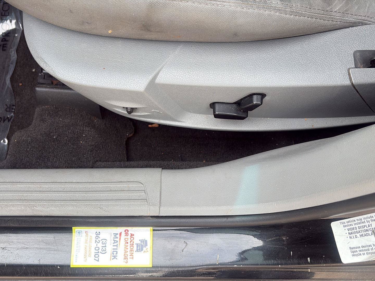 Used 2010 Dodge Charger SXT RWD image 30