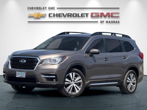 Used 2022 Subaru Ascent Limited w/ Technology Package AWD/4WD image 7