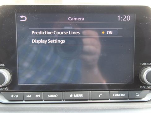 Used 2022 Nissan Rogue S image 28